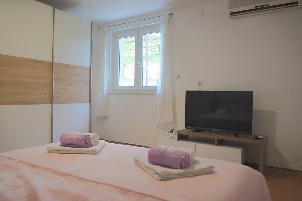 Studio Apartman Mia Stobreč Exteriér fotografie