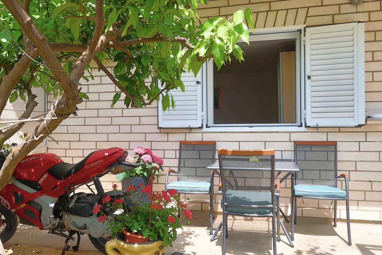 Studio Apartman Mia Stobreč Exteriér fotografie